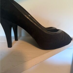 Style & Co. Black Peep-Toe Heels Suede/ Trim Patent Leather 9m